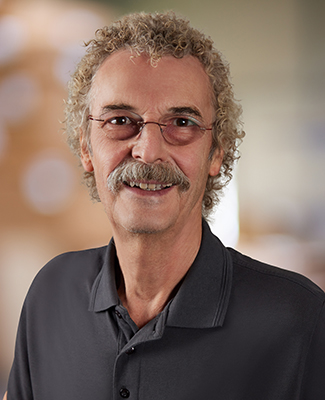 Portr&auml;t von G&uuml;nter Eickhoff von Eickhoff Holzbearbeitung in G&uuml;tersloh